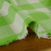 Tissu lainage coton carreaux haute couture - vert pomme x 10 cm