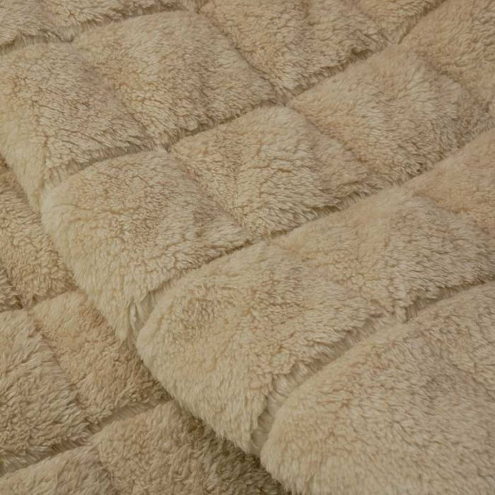 Tissu matelassé velours fausse fourrure - beige x 10 cm